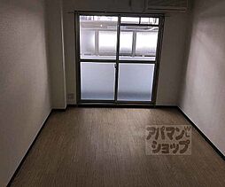 ブランベージュ桂 111 1階1Kのリビング/ダイニング