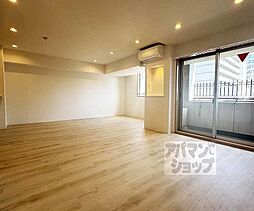 阪急京都本線 西院駅 徒歩10分の賃貸マンション 3階2LDKのリビング/ダイニング