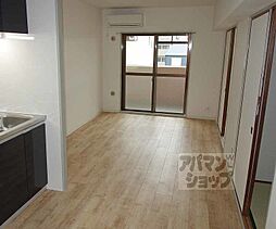 ファミリオ奥ノ坊 305 3階3LDKのリビング/ダイニング