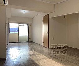 サンフローラ桂 4D 4階2LDKのリビング/ダイニング