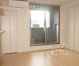 JR東海道・山陽本線 桂川駅 徒歩12分の賃貸マンション 4階1Kのリビング/ダイニング