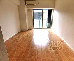 阪急京都本線 西京極駅 徒歩7分の賃貸マンション 2階1Kのリビング/ダイニング