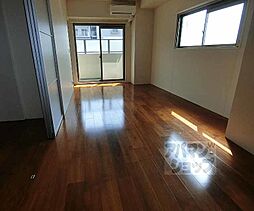 阪急京都本線 西院駅 徒歩9分の賃貸マンション 4階2LDKのリビング/ダイニング