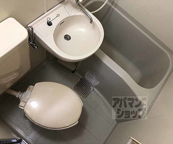 浴室