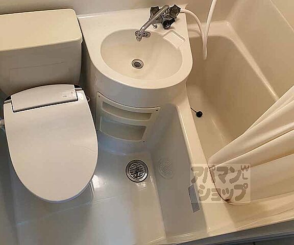 浴室