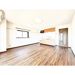 エクシヴ22 410 4階2LDKのリビング/ダイニング