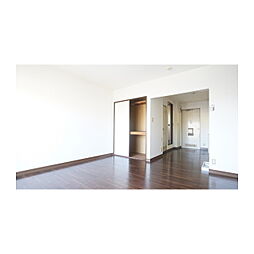 カーサ栗真 201 2階1Kのリビング/ダイニング