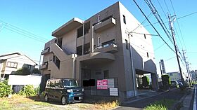 オー・エ・ヴァーレ 203 ｜ 三重県津市栄町1丁目（賃貸マンション1LDK・2階・41.20㎡） その1