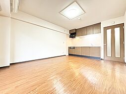 サンパレス 405 4階3LDKのリビング/ダイニング