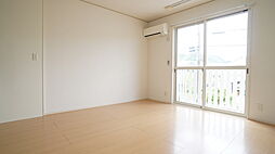 エーマミイ 101 1階ワンルームのリビング/ダイニング