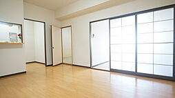 マリンスクエア 703 7階3LDKのリビング/ダイニング