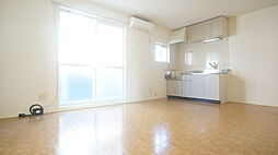 メイ・グリーン B201 2階2LDKのリビング/ダイニング