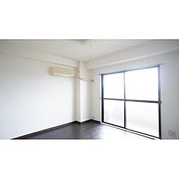 マンション青山 403 4階1DKのリビング/ダイニング