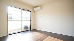 Y・Yシーサイドパレス壱番館 103 1階1DKのリビング/ダイニング