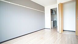 ＲＥＶＥＵＲ 305 3階1Kのリビング/ダイニング