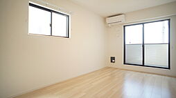 ビッグイヤー　II 201 2階2LDKのリビング/ダイニング