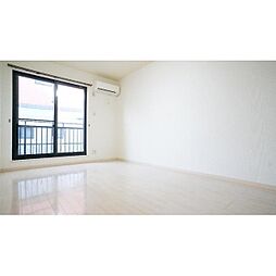 トップハウス垂水　II棟 202 2階1Kのリビング/ダイニング