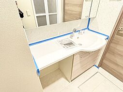 ディーシャンブル　南丸之内C