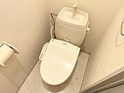 シャワー付きトイレ