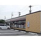 コンビニ「セブンイレブン津市雲出本郷町店まで457ｍ」