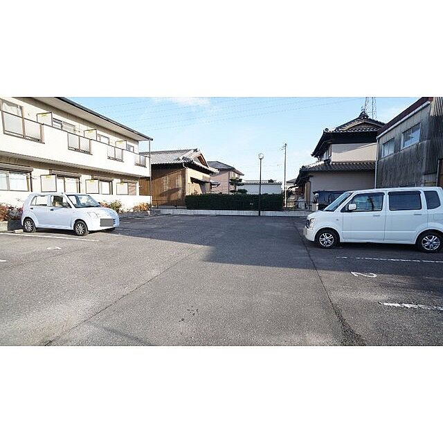 7 / 13