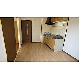 サープラスIIときわ 107 1階2DKのリビング/ダイニング