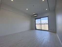 フィオレティーナ四日市 303 3階1Kのリビング/ダイニング