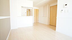 フェアリー 101 1階1LDKのリビング/ダイニング