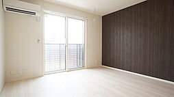 Ｄ−ｒｏｏｍＹＨ 205 2階1Kのリビング/ダイニング