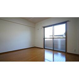 プリリアンスＴＡＫＥＫＯＳＨＩ A106 1階2LDKのリビング/ダイニング