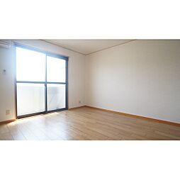 ジュネス院南　Ｂ 205 2階1Kのリビング/ダイニング