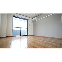 ポケットハウス 101 1階1Kのリビング/ダイニング