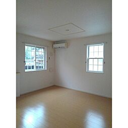 アリュールI 102 1階1LDKの寝室