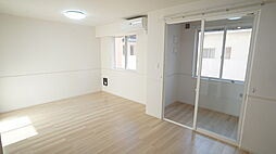 ジュゼルゥ 105 1階1LDKのリビング/ダイニング