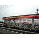 コンビニ「サークルK四日市川島町店まで1293ｍ」
