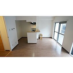 アルバクオーレ　Ａ棟 105 1階1LDKのリビング/ダイニング