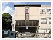 小学校「私立暁小学校まで1337ｍ」