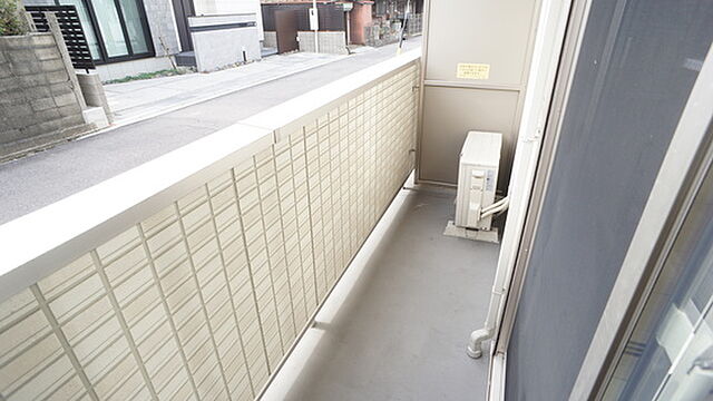 バルコニー