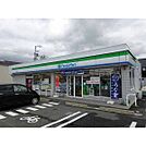 ファミリーマート名四川越店まで270m