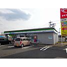 ファミリーマート名四亀須店まで650m