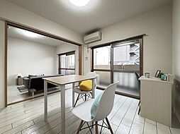 ショコラブラン 102 1階2LDKのリビング/ダイニング