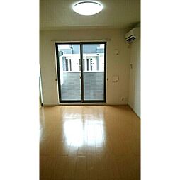 コートハウス安塚 102 1階2Kの寝室