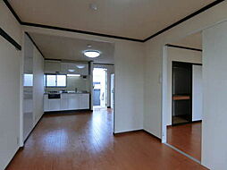 フレグランススズカ 105 1階1LDKのリビング/ダイニング