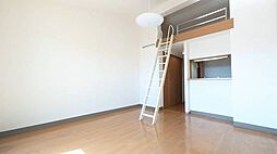 アーク・メゾン 202 2階1Kのリビング/ダイニング