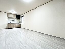 ロイヤルコート 101 1階3LDKのリビング/ダイニング