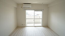 セントリバーヒルズ神戸 303 3階1Kのリビング/ダイニング