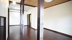 サイレンス西条 1 3LDKのリビング/ダイニング