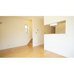 スマートメゾンＫ 102 2階2LDKのリビング/ダイニング