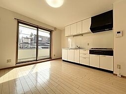 グラサージュ・アン 102 1階2DKのリビング/ダイニング