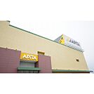 スーパー「アピタ鈴鹿店まで1931ｍ」